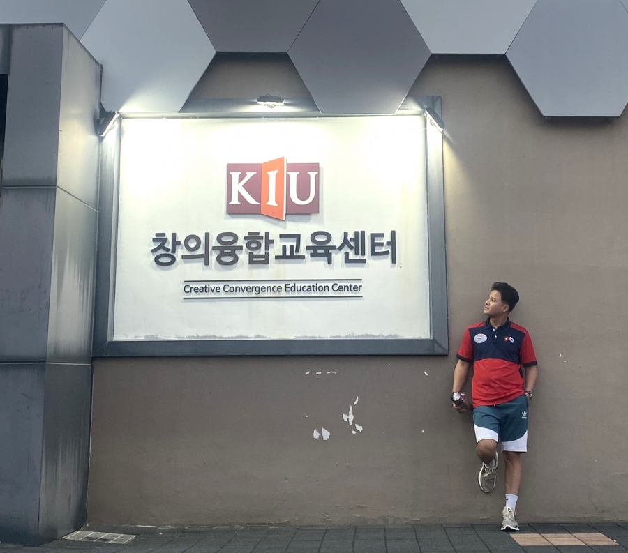 Thêm tin vui cho du học sinh: Các trường đại học ở Hàn Quốc bỏ bài luận