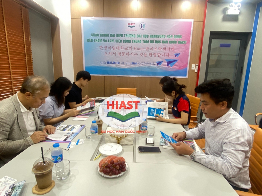 Trung tâm Du học Hiast gặp gỡ và làm việc cùng Đại học Quốc gia Hankyong - Hàn Quốc